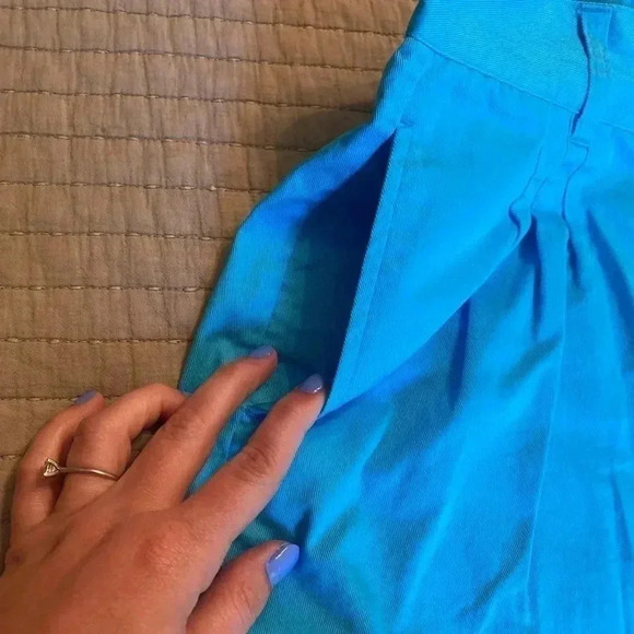 Montagne Rouge‎ Blue Shorts - Picture 3 of 4